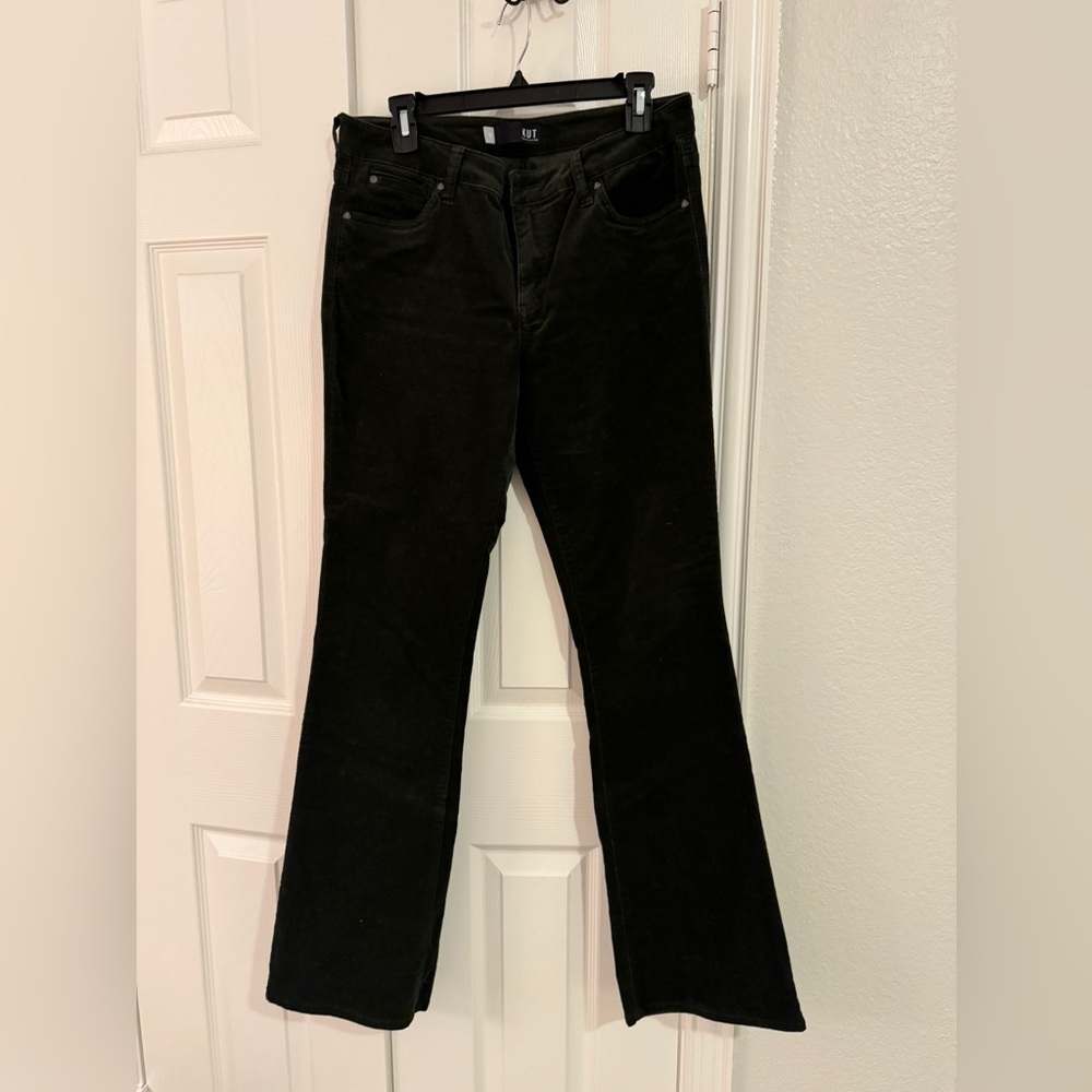 Kut from the Kloth - straight leg dark green corduroy
